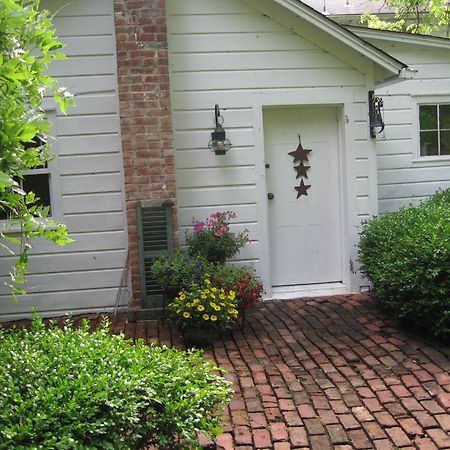 B&B On Seven Acres With Private Bed & Bath Clinton Corners エクステリア 写真