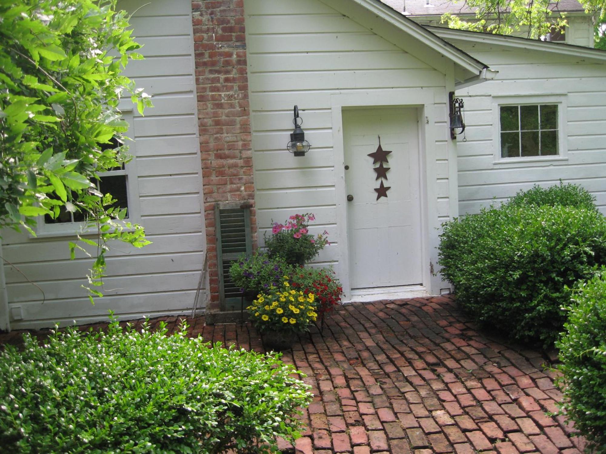 B&B On Seven Acres With Private Bed & Bath Clinton Corners エクステリア 写真